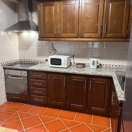 Casa Da Fonte Sagrada בית הארחה 3*