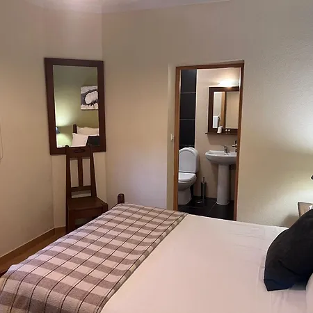 Casa Da Fonte Sagrada בית הארחה לוריגה