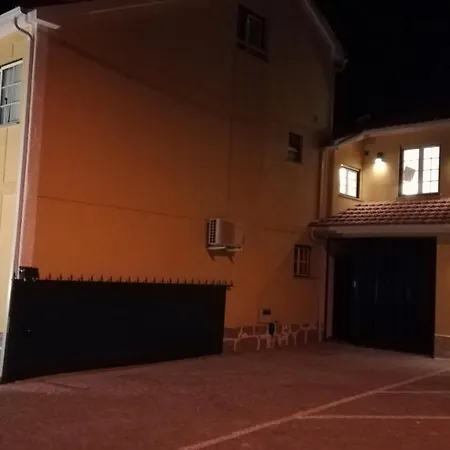 בית הארחה Casa Da Fonte Sagrada לוריגה