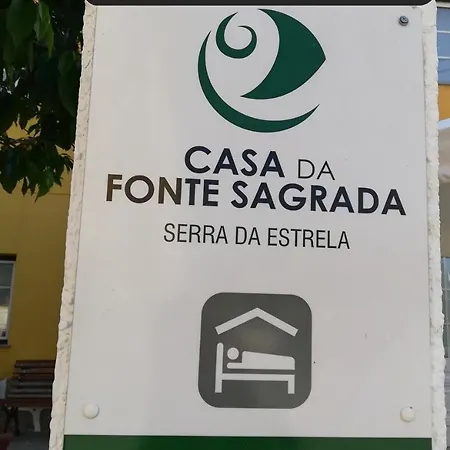 Casa Da Fonte Sagrada Guest house