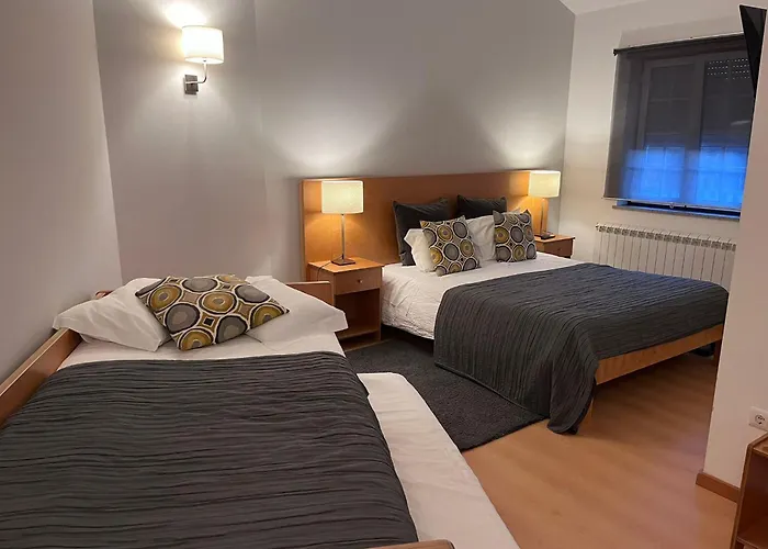 Casa Da Fonte Sagrada بيت ضيافة لوريغا