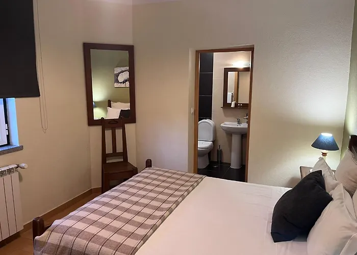 Casa Da Fonte Sagrada Vendégház Loriga